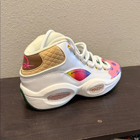 NEW Reebok Question Mid Hasbro Candy Land Basketball Shoes M7/W8.5 - Picture 6 of 15